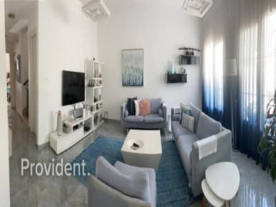 Upgraded Unit|Vacant on Transfer|Well Maintained