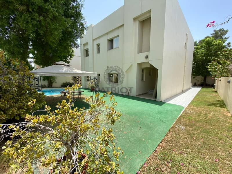 39 MODERN FINISHING 4BR MAIDS PRIVATE POOL INDEPENDENT VILLA IN UMM SUQEIM 1