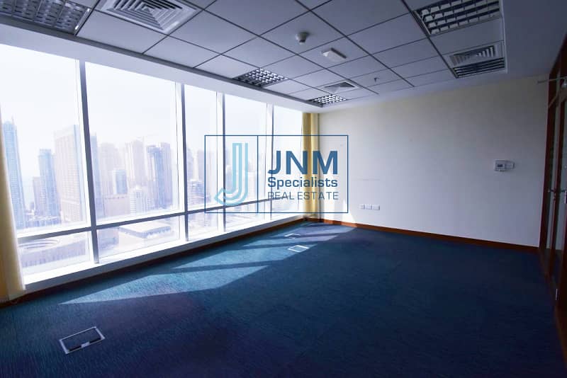 Investors Deal! Fitted office | High Floor