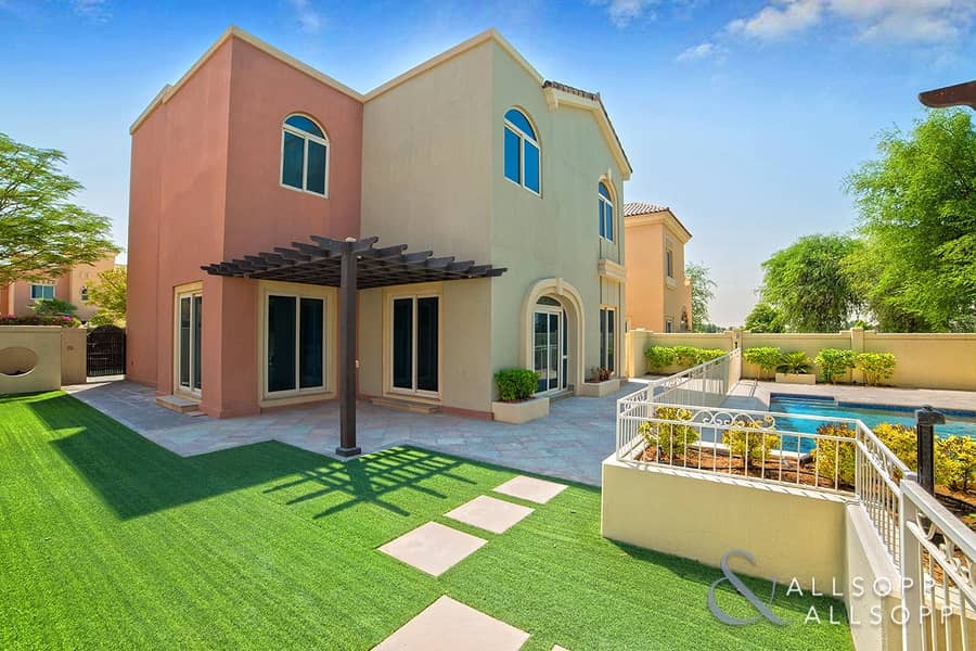 Extended 5 Bedroom Villa | Private Pool