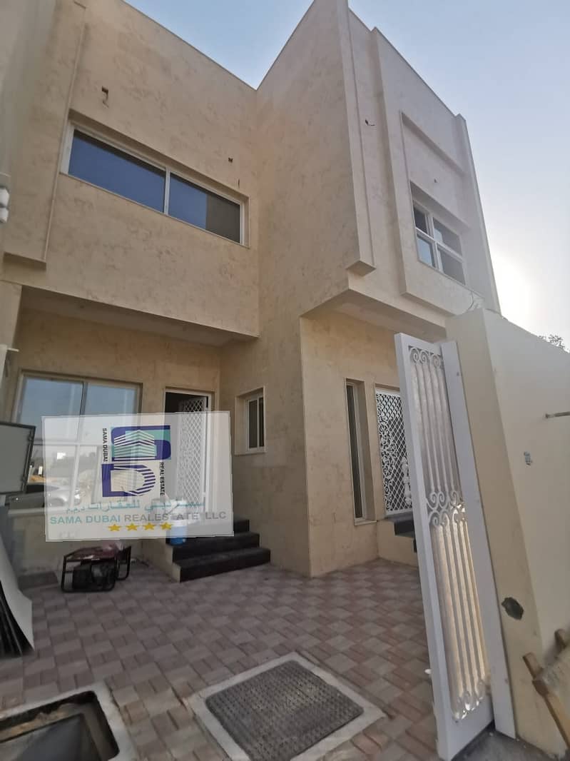 Villa for sale without registration fees, freehold 5 rooms, at a very reasonable price