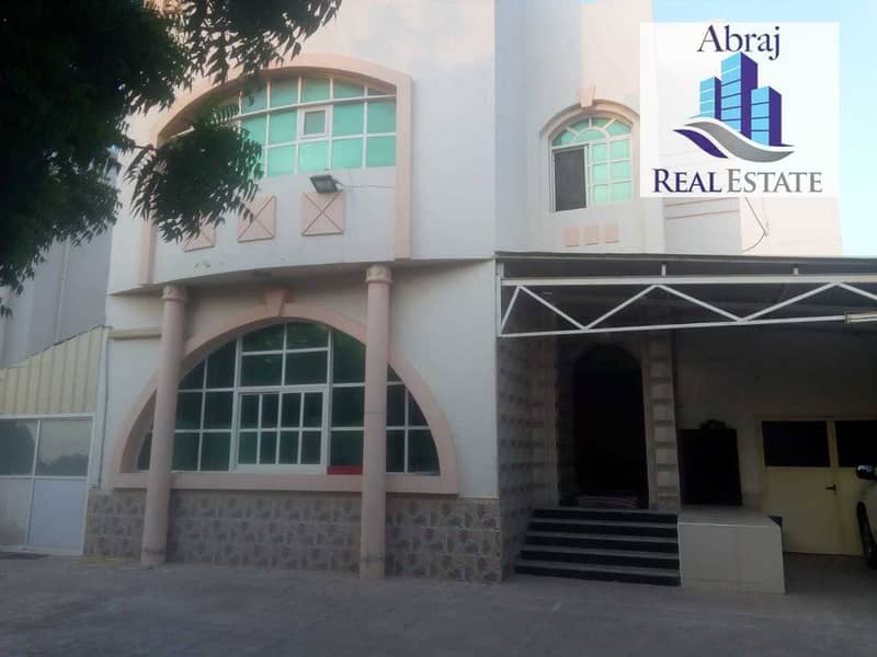 Villa for rent in the Rawda area, second piece of Sheikh Ammar Street, an area of ​​5000 feet, negotiable with all banking facilities