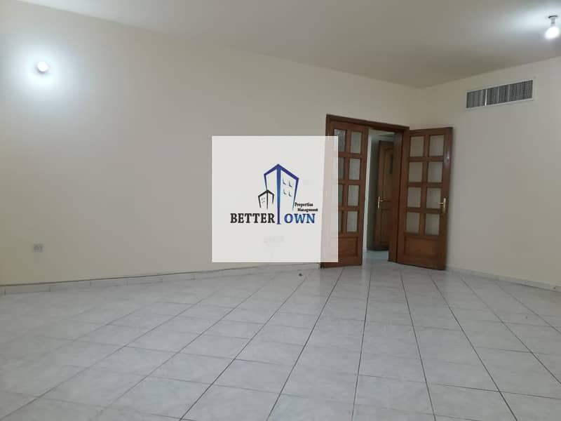 Spacious 3 Bedrooms 3 Bathrooms Balcony Located At Navy Gate in 75k