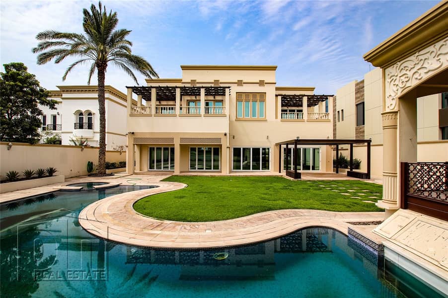 Huge R Sector villa with Full Golf Views.