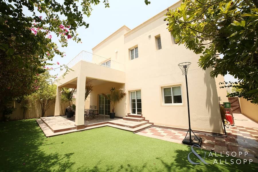 Type 2 | 4 Bed | Deema 1 | Pool and Park