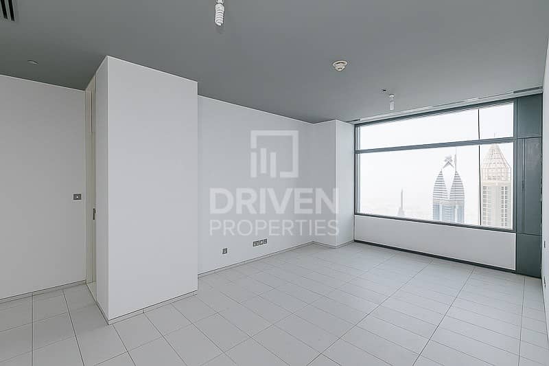 Elegant 3 Bed plus Maid's room Apartment Elegant 3 Bed plus Maid's room Apartment