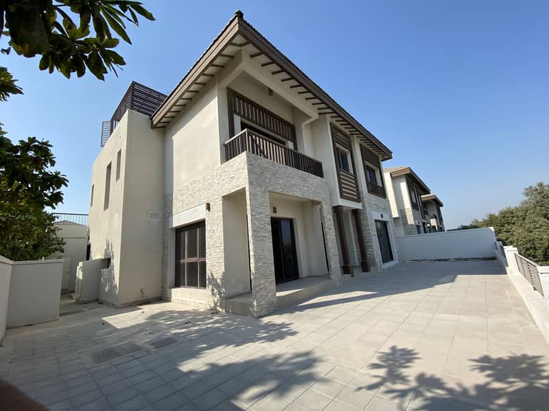 HOT DEAL - Beach Front  05 Luxury Villa with All Facilities