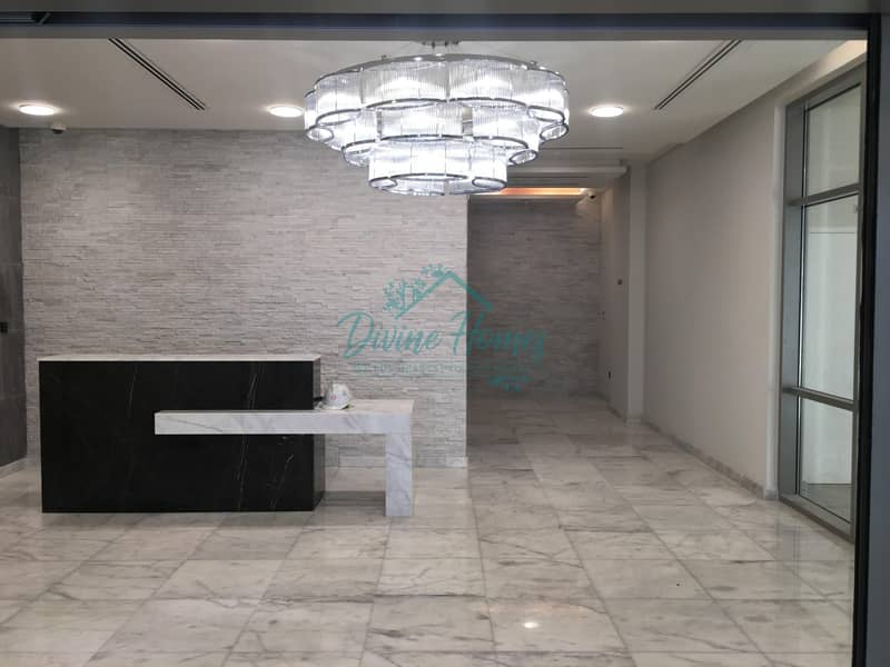 Well Maintain Brand New Ready To Move in Well Maintain Brand New Ready To Move in