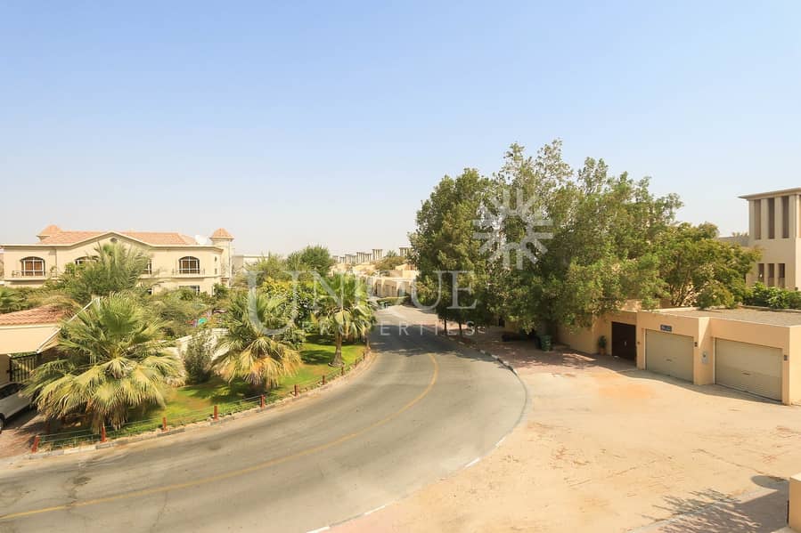 10 G+1 Large villa in Al Manara | 3BR+M