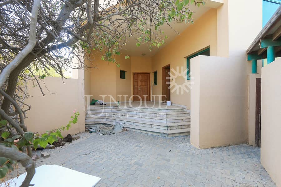 22 G+1 Large villa in Al Manara | 3BR+M