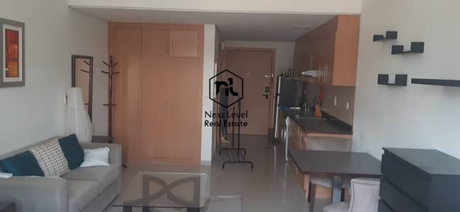 best deal furnished studio in Lincoln park B 1 to 6 cheques best deal furnished studio in Lincoln park B 1 to 6 cheques