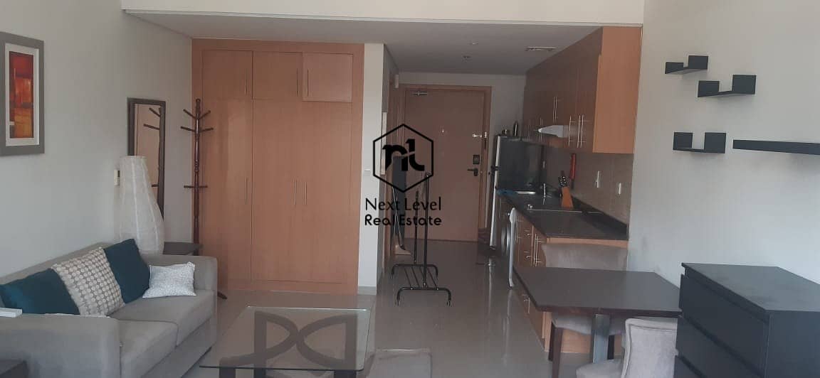 best deal furnished studio in Lincoln park B 1 to 6 cheques best deal furnished studio in Lincoln park B 1 to 6 cheques
