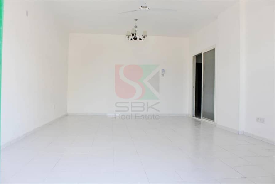 Huge Size 2 Bedroom Flat Near ADCB Metro Al Karama
