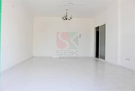 Huge Size 2BHK Near ADCB Metro Station Karama Huge Size 2BHK Near ADCB Metro Station Karama