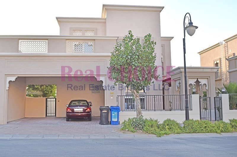 Well Maintained|Arabian Style Villa|Private Garden Well Maintained|Arabian Style Villa|Private Garden