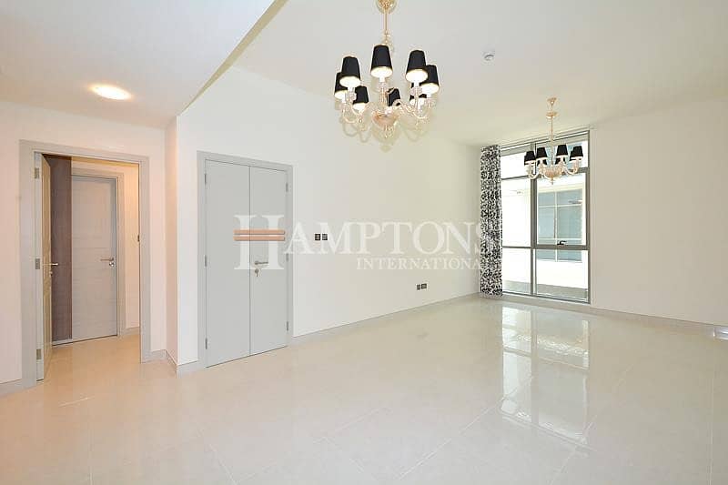 Low Price |Luxurious 1BR |Community View Low Price |Luxurious 1BR |Community View