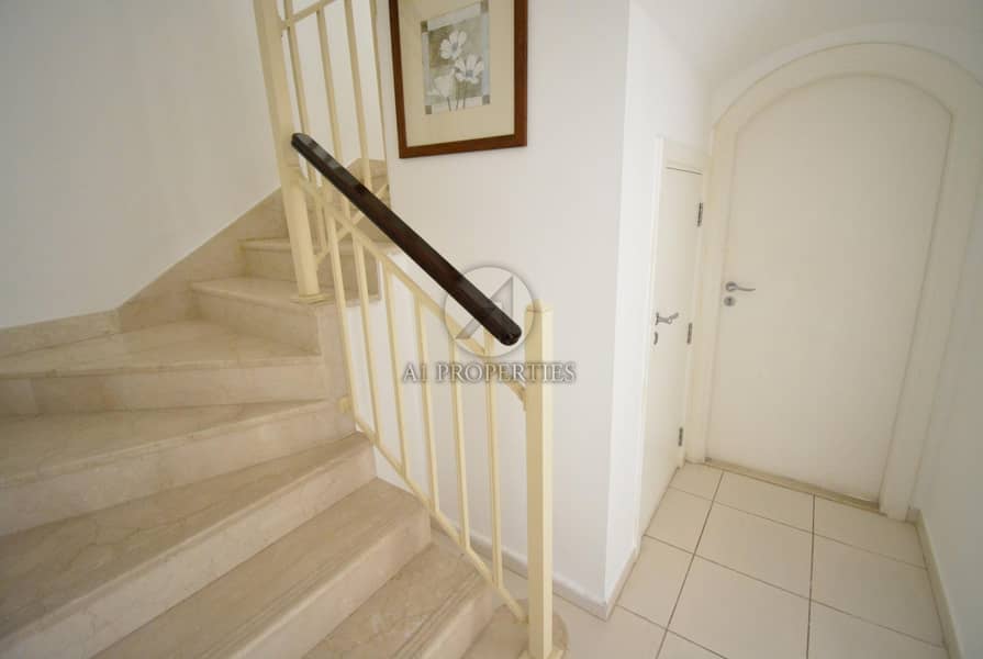 Springs 10 | Type 4M | 2 Bed Study | Back to Back. Springs 10 | Type 4M | 2 Bed Study | Back to Back.