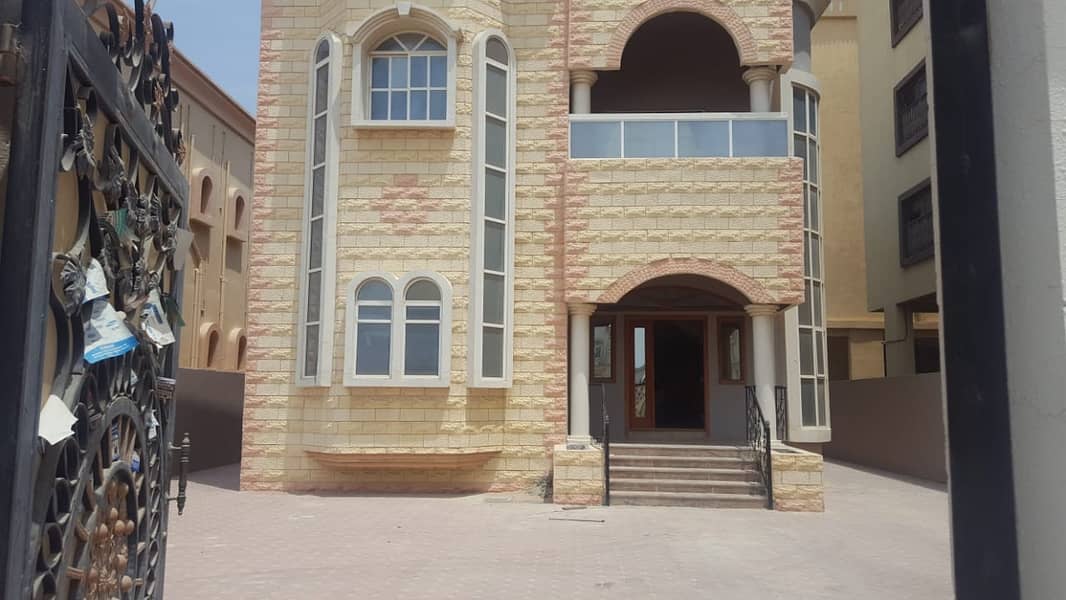 Villa for rent in Sheikh Ammar Street in Al Rawda 3 area close to Sheikh Mohammed Bin Zayed Street, rent 75,000 thousand annually