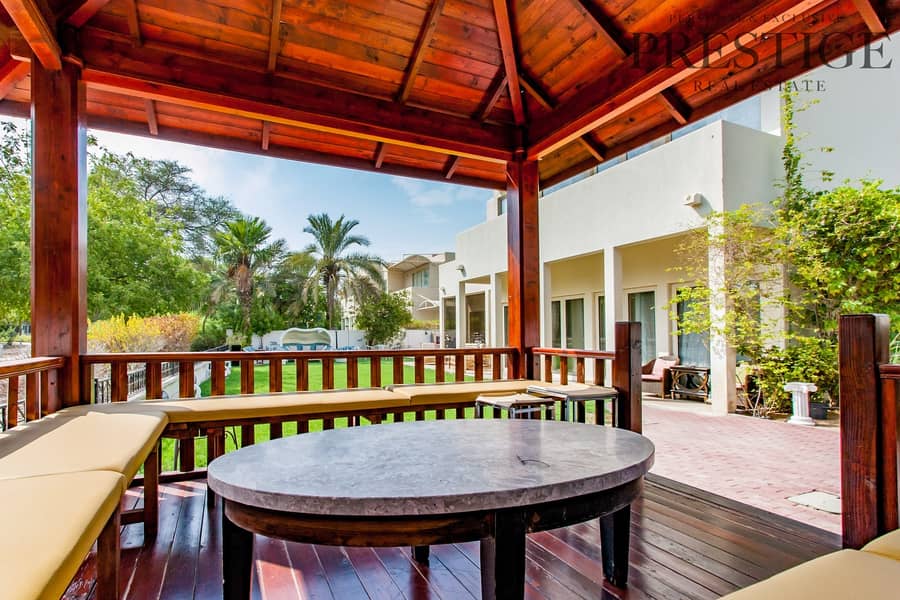Type 3 | Private Pool | Park Backing Type 3 | Private Pool | Park Backing