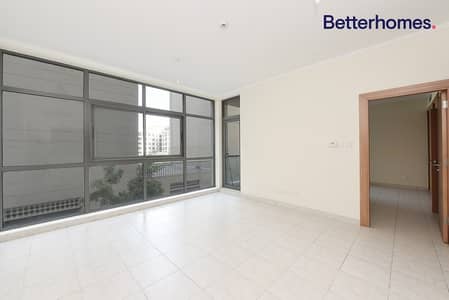 Chiller Free | Vacant | Spacious | Unfurnished Chiller Free | Vacant | Spacious | Unfurnished