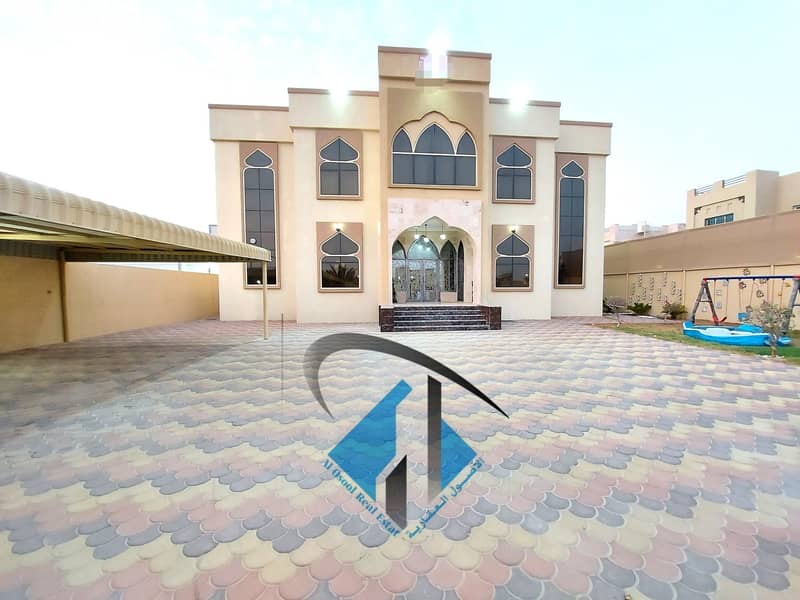 Villa with electricity, water and air conditioners in very excellent condition It is two years old and close to a mosque