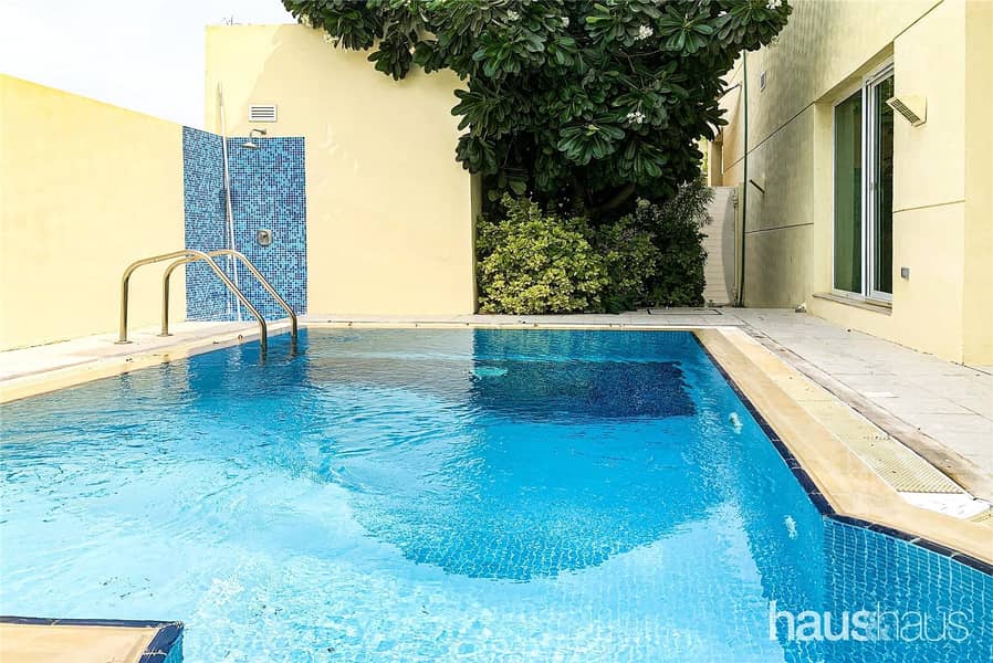 Deal to be Done | Private Pool | Immaculate |