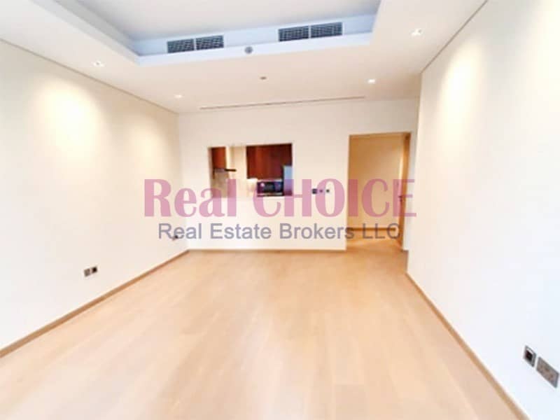 Spacious & Brand New 1BR Deluxe Living in Downtown Spacious & Brand New 1BR Deluxe Living in Downtown