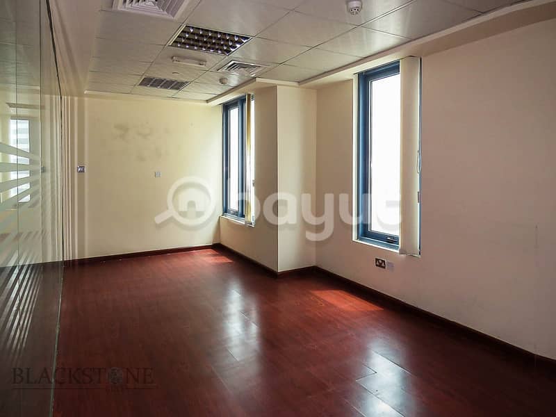 25 Spacious Office Space | Affordable Price | Vacant