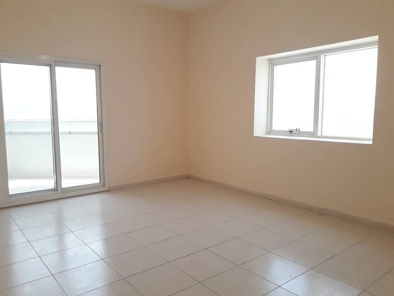 Close To Metro Station ! Huge 3 bedroom with Balcony/wardrobe/Master room Open View Rent 52k 6chqs