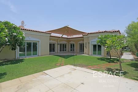 Upgraded Kitchen | Landscaped Garden Upgraded Kitchen | Landscaped Garden