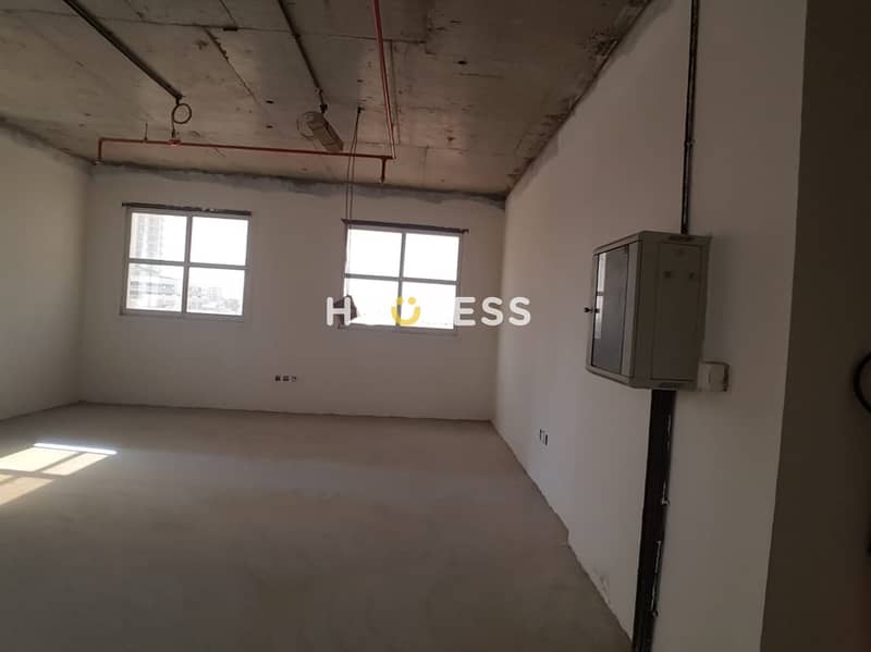10 Reduced price office for sale