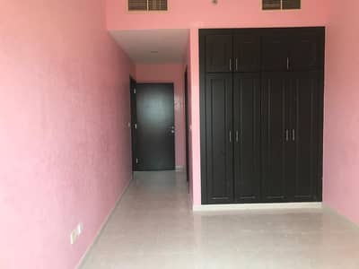 Pool and Gym! Free 1 BHK Flat available for SALE in GoldCrest Tower. Pool and Gym! Free 1 BHK Flat available for SALE in GoldCrest Tower.