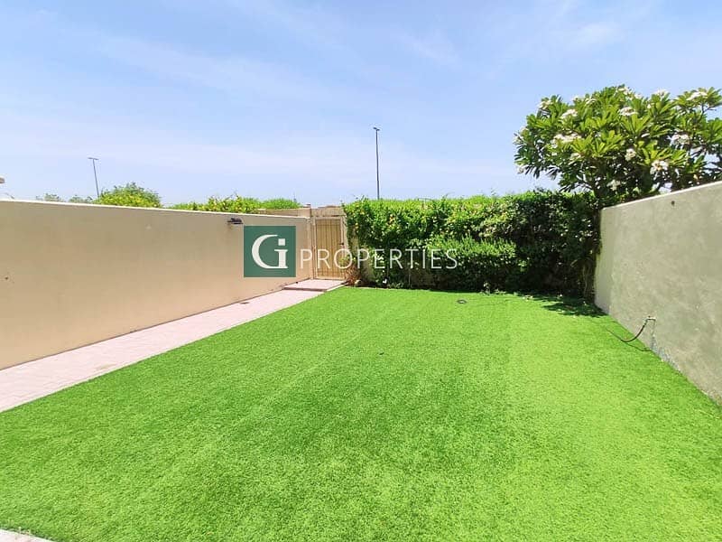 19 Landscaped Plot | Spacious 4M | Ready to Move