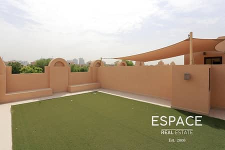 Outdoor Living | 4 Bedrooms plus Maids | Vacant Outdoor Living | 4 Bedrooms plus Maids | Vacant
