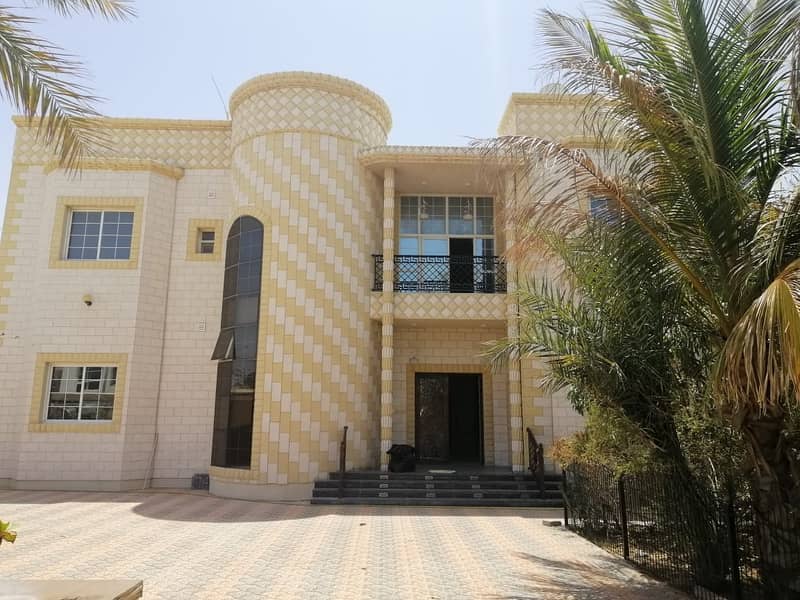 luxury villa in al warqaa(6 bed room+2hall+majls+planted garden +kitchen+ maid room)