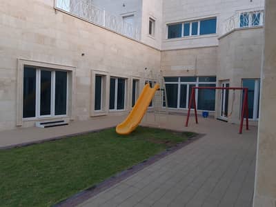Andalusian style villa for sale in Al-Hwashi 20 thousand feet Andalusian style villa for sale in Al-Hwashi 20 thousand feet