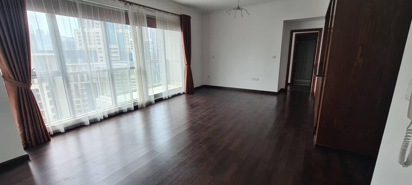 High Floor | Fountain View | Spacious 1 Bedroom |