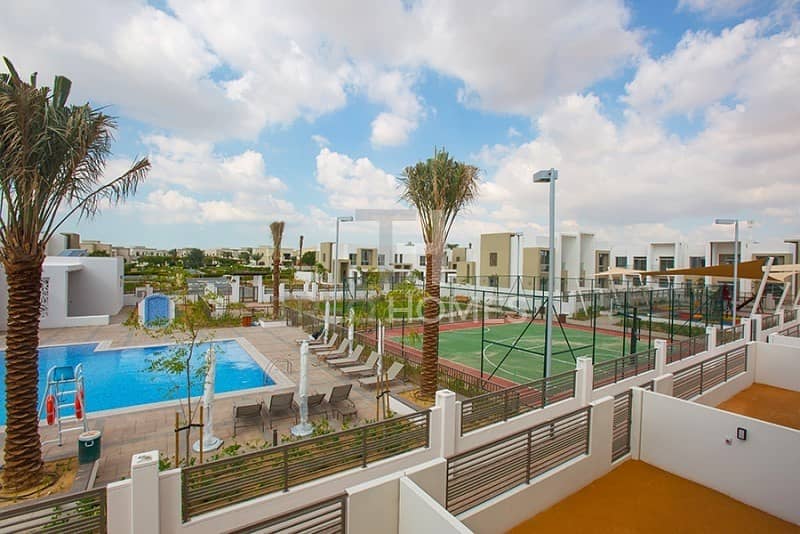Pool and Park View | 3Bed+Maid | Brand New