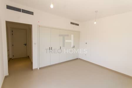 Stunning 4 bed unit on to walking path Stunning 4 bed unit on to walking path