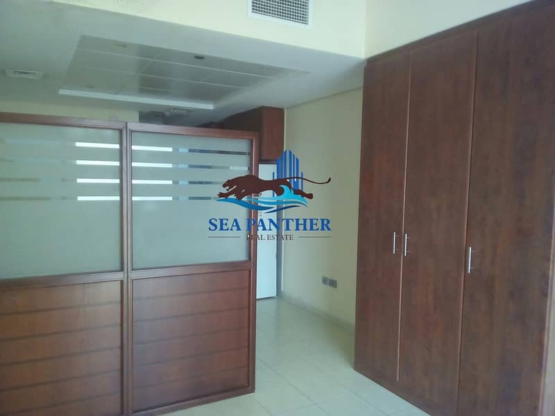 3 LAKE VIEW STUDIO BRIGHT UNIT | JLT