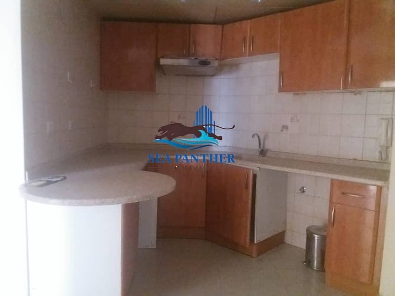 6 EXCLUSIVE / SPACIOUS STUDIO / CLOSE TO METRO