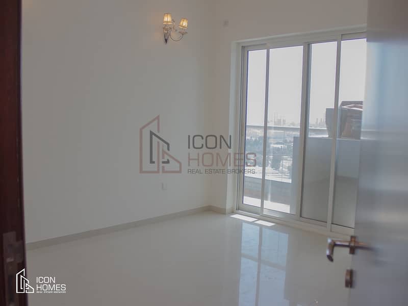 Amazing 3br | With Balcony | Huge Layout | Close to Metro