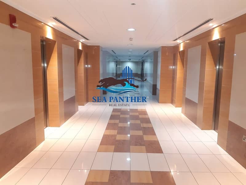 16 STUNNING 3 BHK in BLUE TOWER | COMMISSION FREE