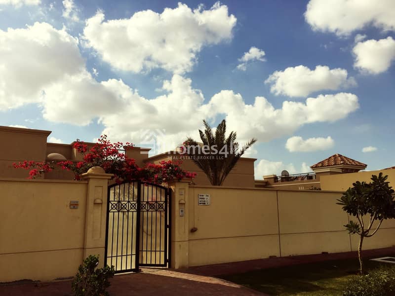 4 Arabic Style Villa For Rent