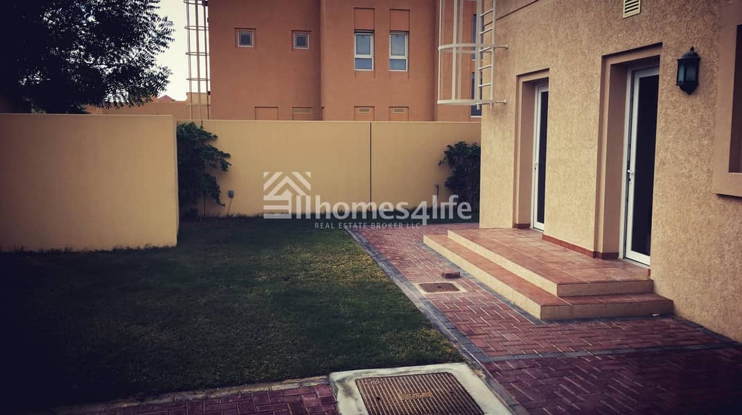 9 Arabic Style Villa For Rent