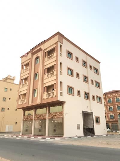 For rent a room and a hall in the building of the first inhabitant For rent a room and a hall in the building of the first inhabitant