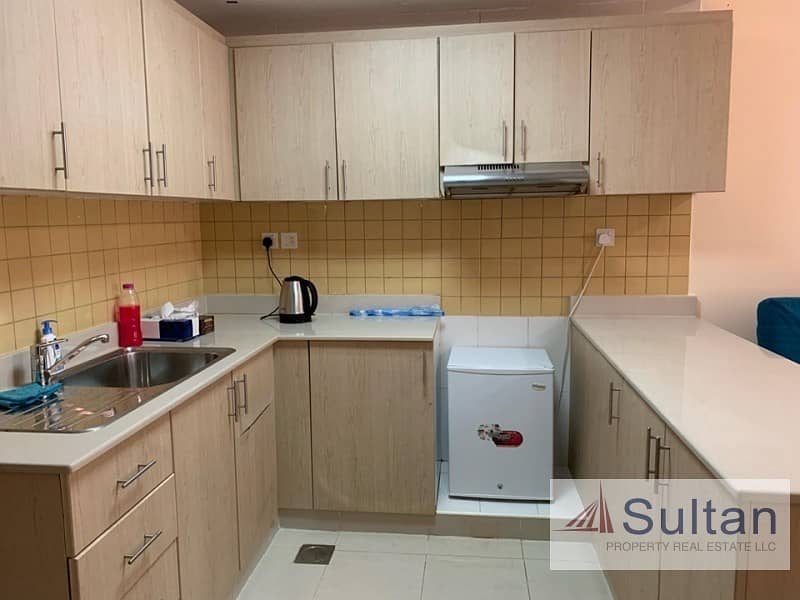 4 Nicely Furnished Studio in Bab al Bahr View Garden