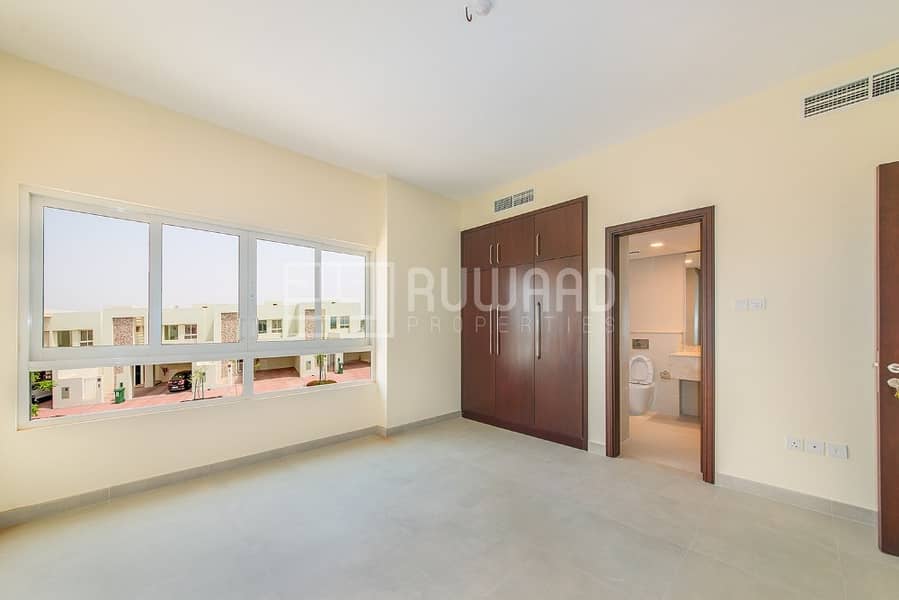 14 2 Bedroom Villa for Rent in Mina Al Arab