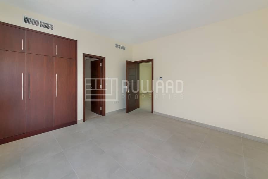 15 2 Bedroom Villa for Rent in Mina Al Arab
