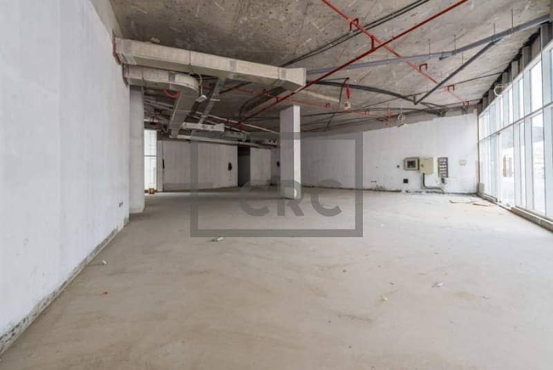 Prime Location|6 parkings|Shell & Core Prime Location|6 parkings|Shell & Core